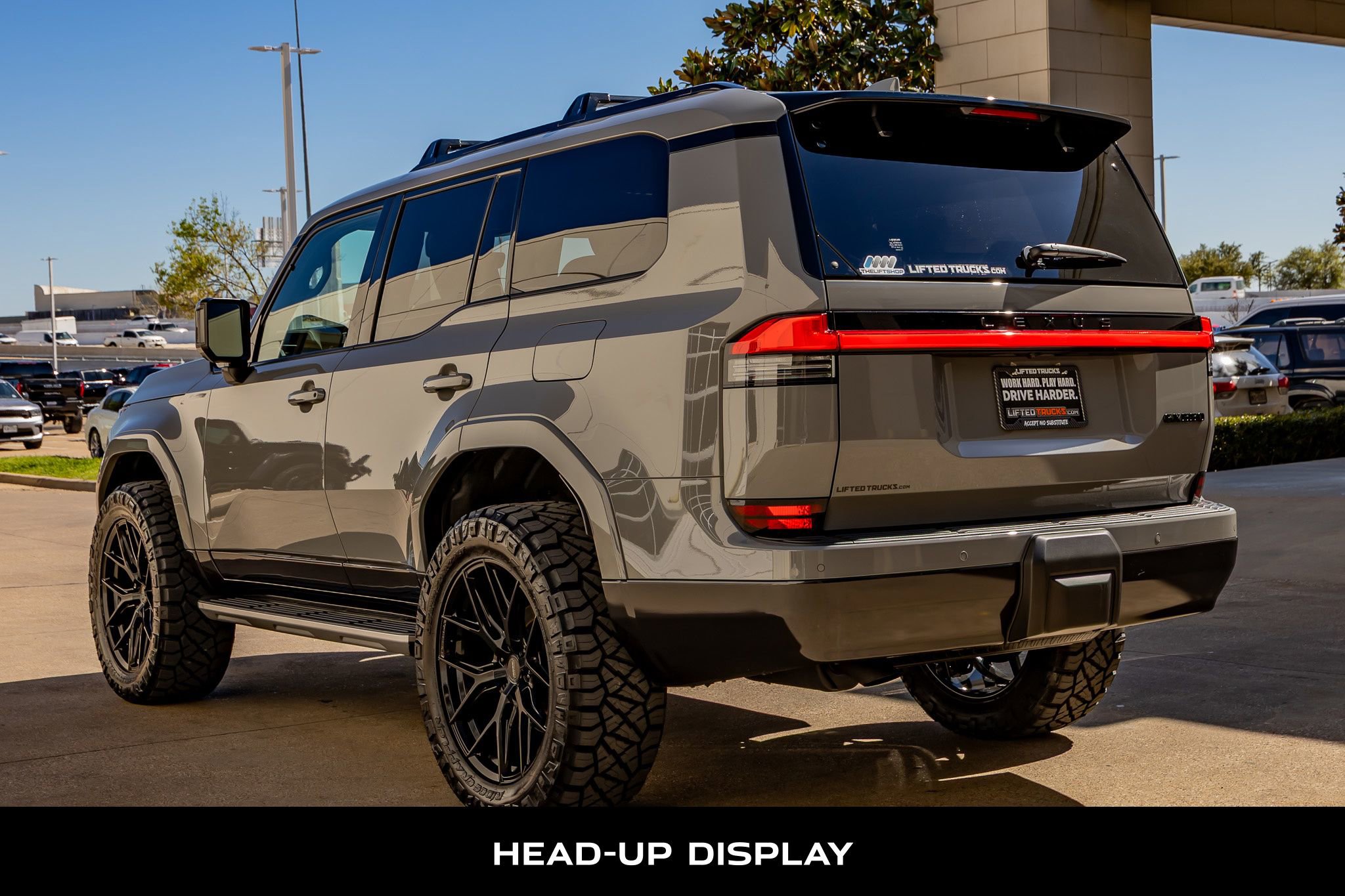 Used 2026 Lexus GX 550 w/ Accessory Package (2T) image 7