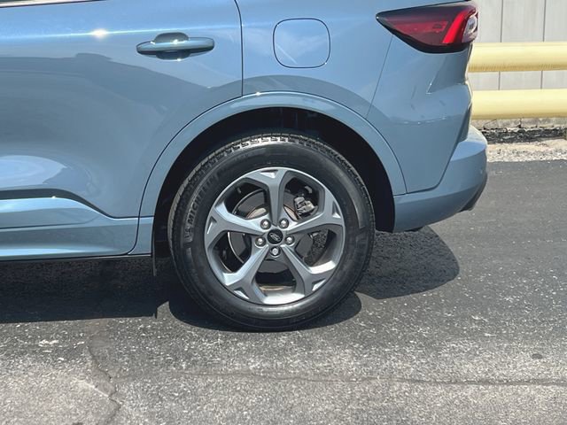 Used 2024 Ford Escape ST-Line w/ Tech Pack #1 image 19