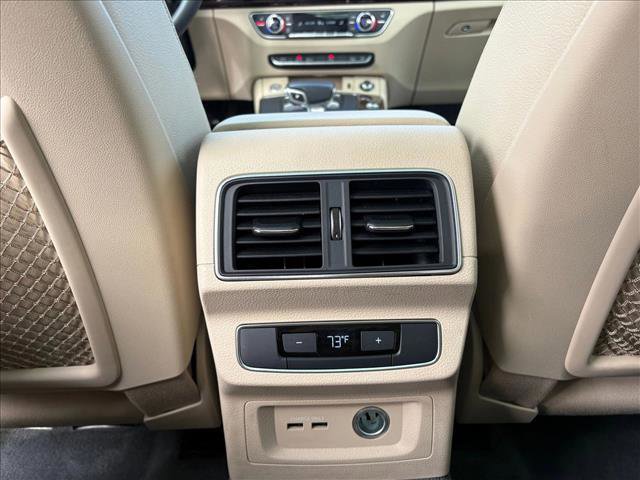 Used 2019 Audi Q5 2.0T Premium Plus w/ Premium Plus Package image 18