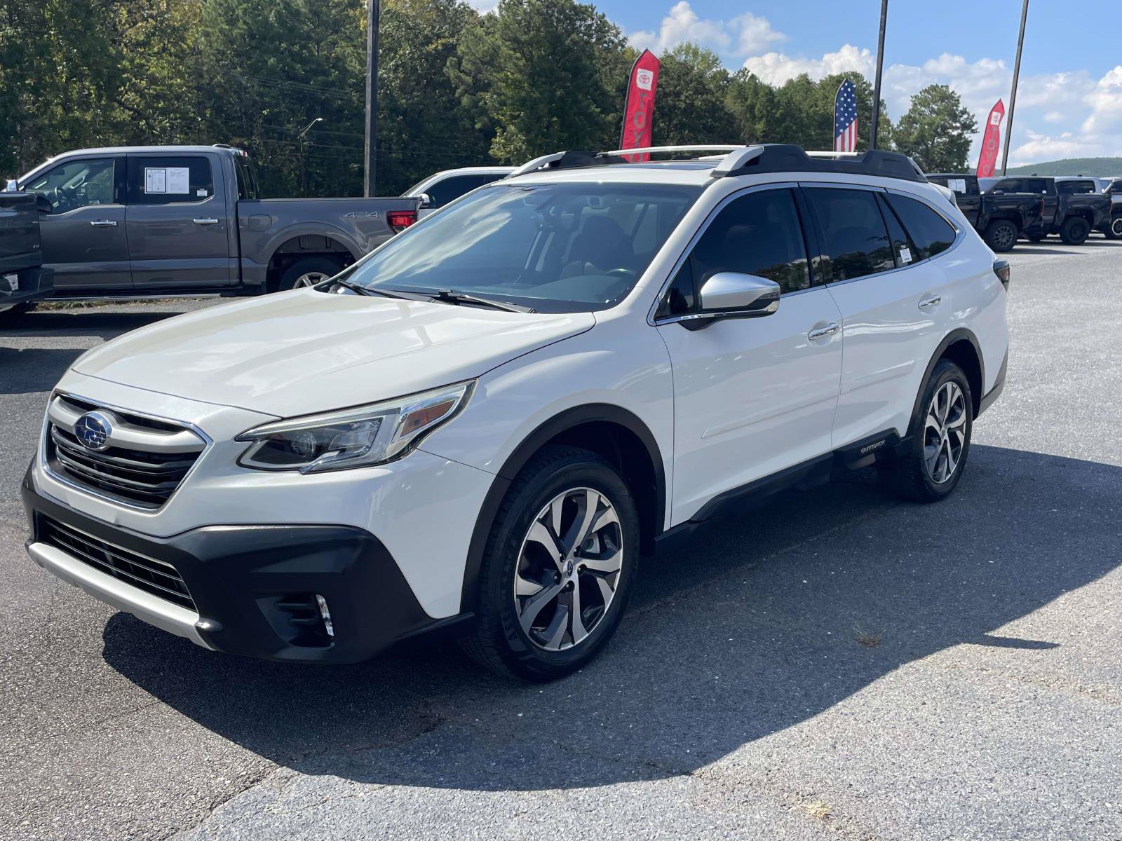 Used 2021 Subaru Outback Touring XT AWD/4WD image 5