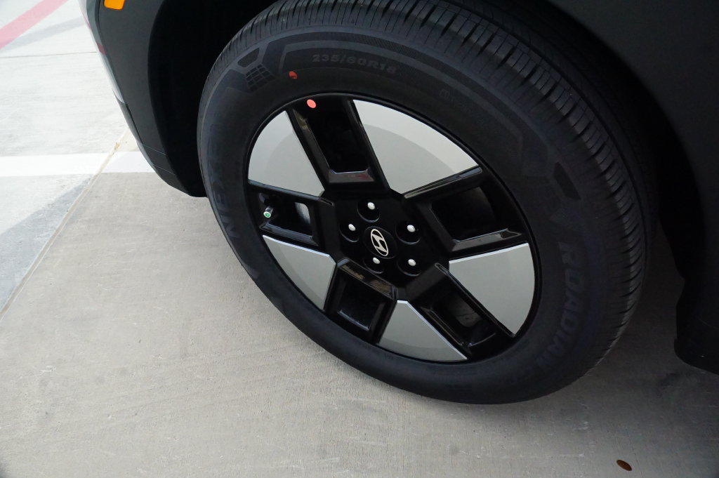 New 2026 Hyundai Santa Fe SE FWD image 8