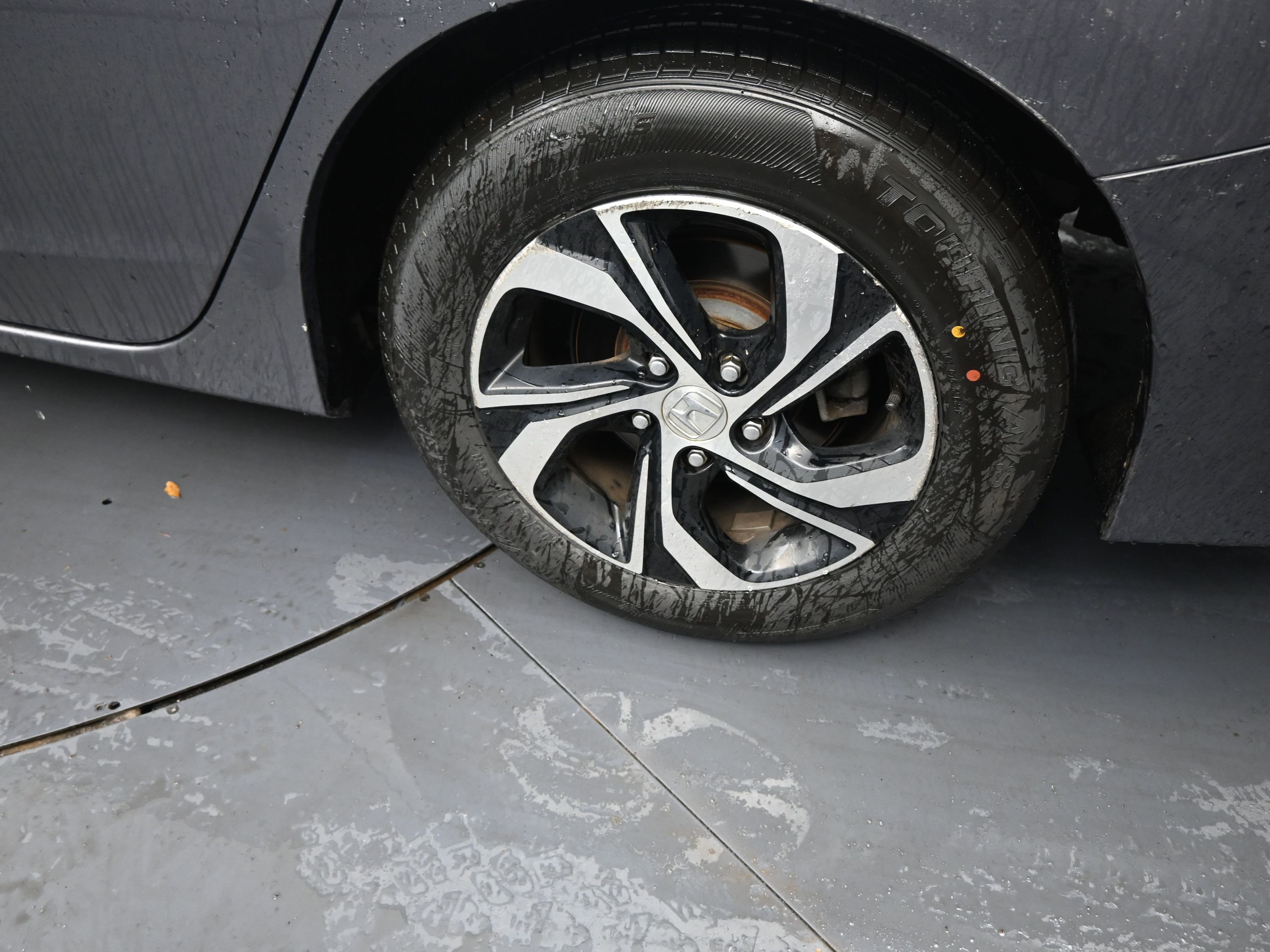 Used 2017 Honda Accord LX image 19