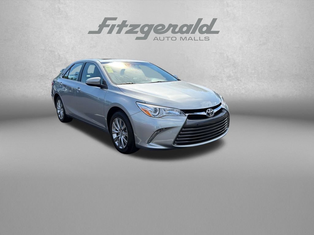 Used 2016 Toyota Camry XLE w/ Moonroof Package FWD 360° Tour