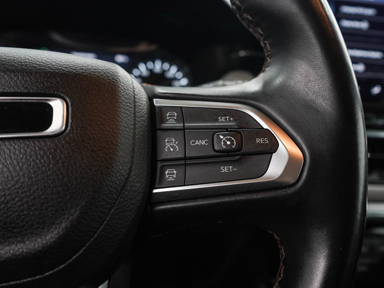Used 2022 Jeep Compass Limited AWD/4WD image 26
