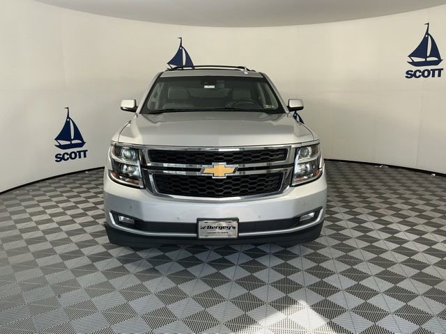 Used 2019 Chevrolet Suburban LT AWD/4WD image 2
