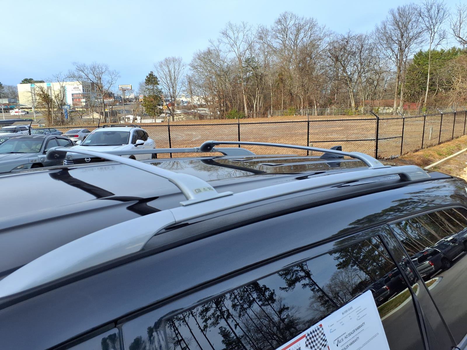 Used 2020 Nissan Pathfinder S image 11