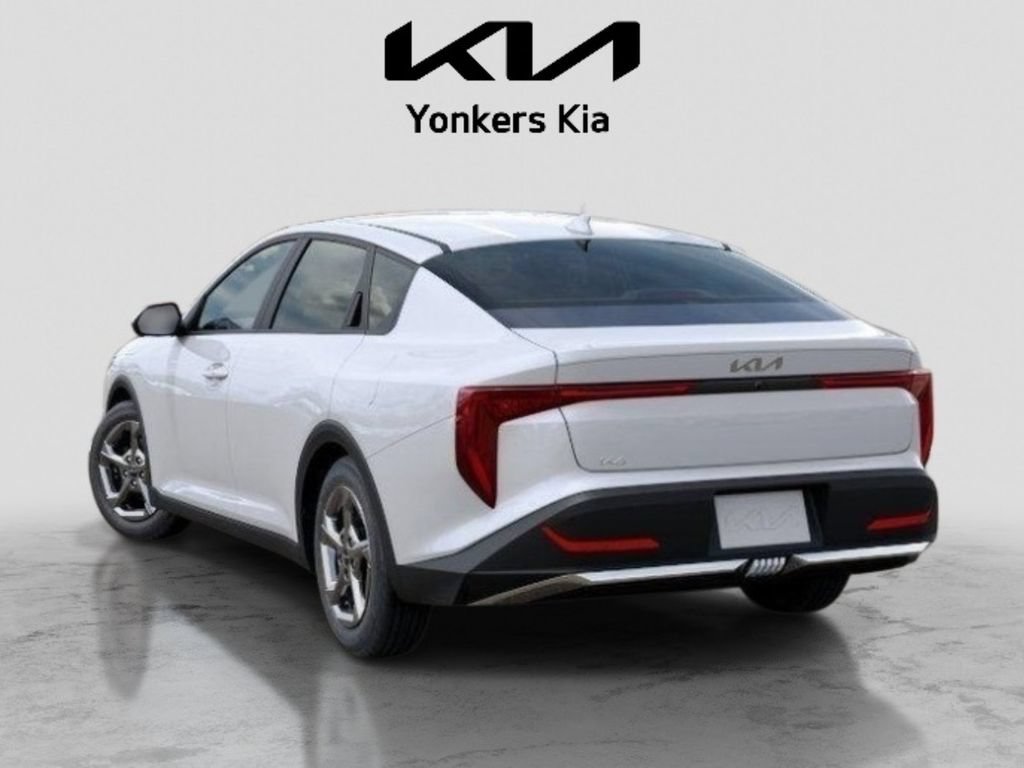Used 2026 Kia K4 FWD image 4