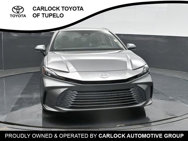 Used 2026 Toyota Camry SE FWD image 6