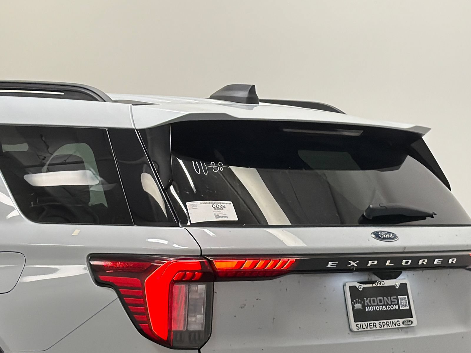 New 2026 Ford Explorer Active w/ Active Comfort Package AWD/4WD image 7