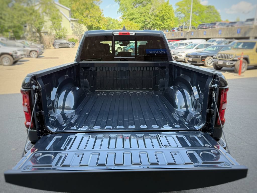 New 2026 RAM 1500 Laramie w/ Night Edition AWD/4WD image 18