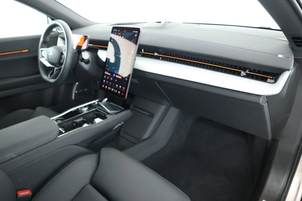 Used 2025 Polestar Polestar 3 image 24