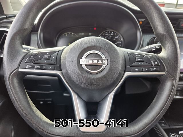 Used 2023 Nissan Kicks SV image 28