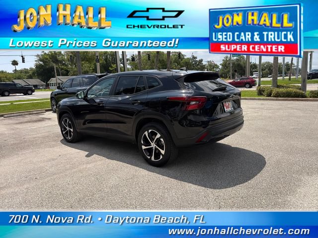 Used 2026 Chevrolet Trax RS FWD image 7