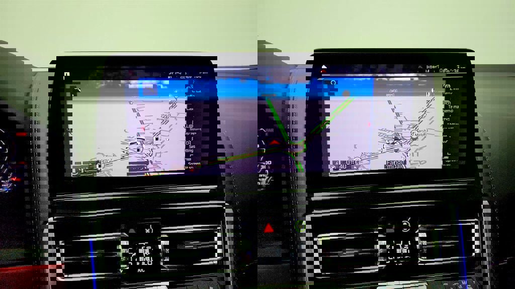 Used 2023 BMW M8 Competition w/ Driving Assistance Package image 21