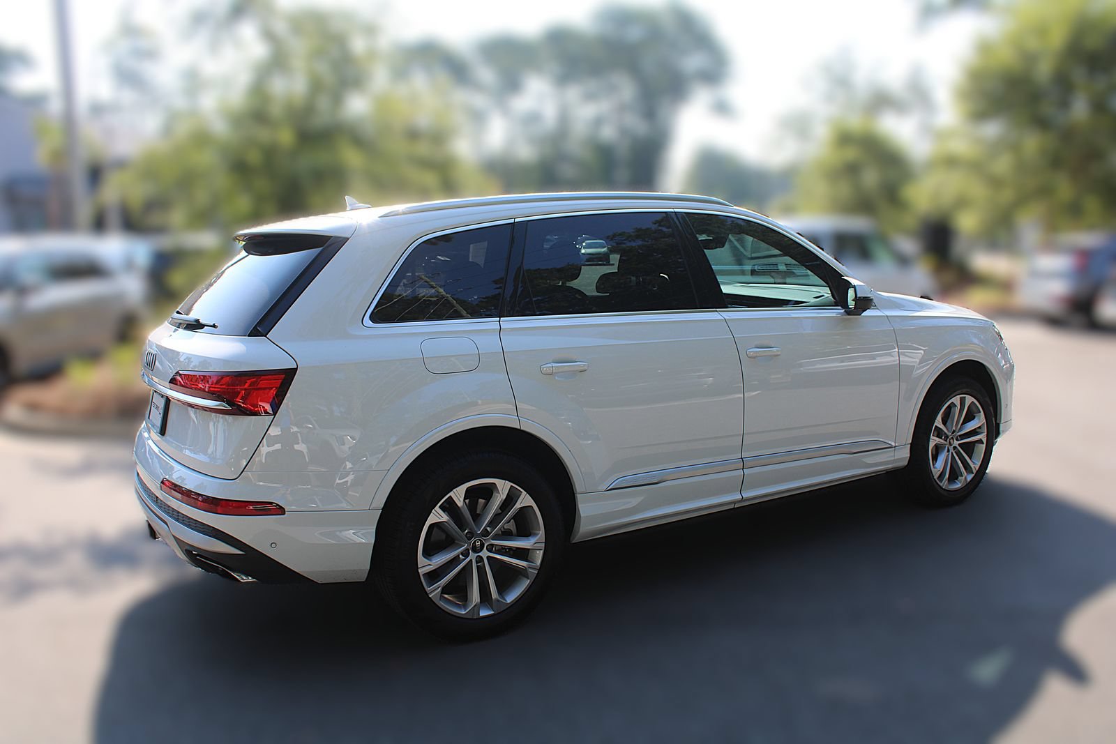 Used 2025 Audi Q7 3.0T Premium AWD/4WD image 14