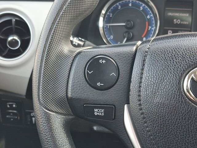 Used 2019 Toyota Corolla LE image 20