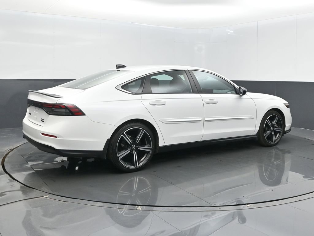 Used 2024 Honda Accord Sport image 22
