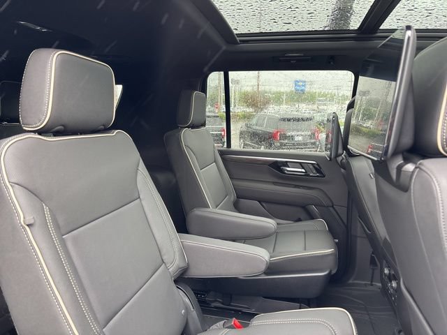 New 2026 Chevrolet Suburban Premier AWD/4WD image 48