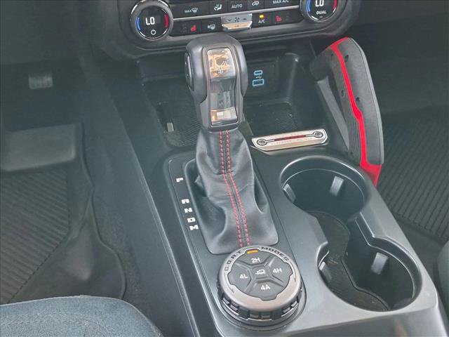 Used 2025 Ford Bronco Heritage Edition AWD/4WD image 12