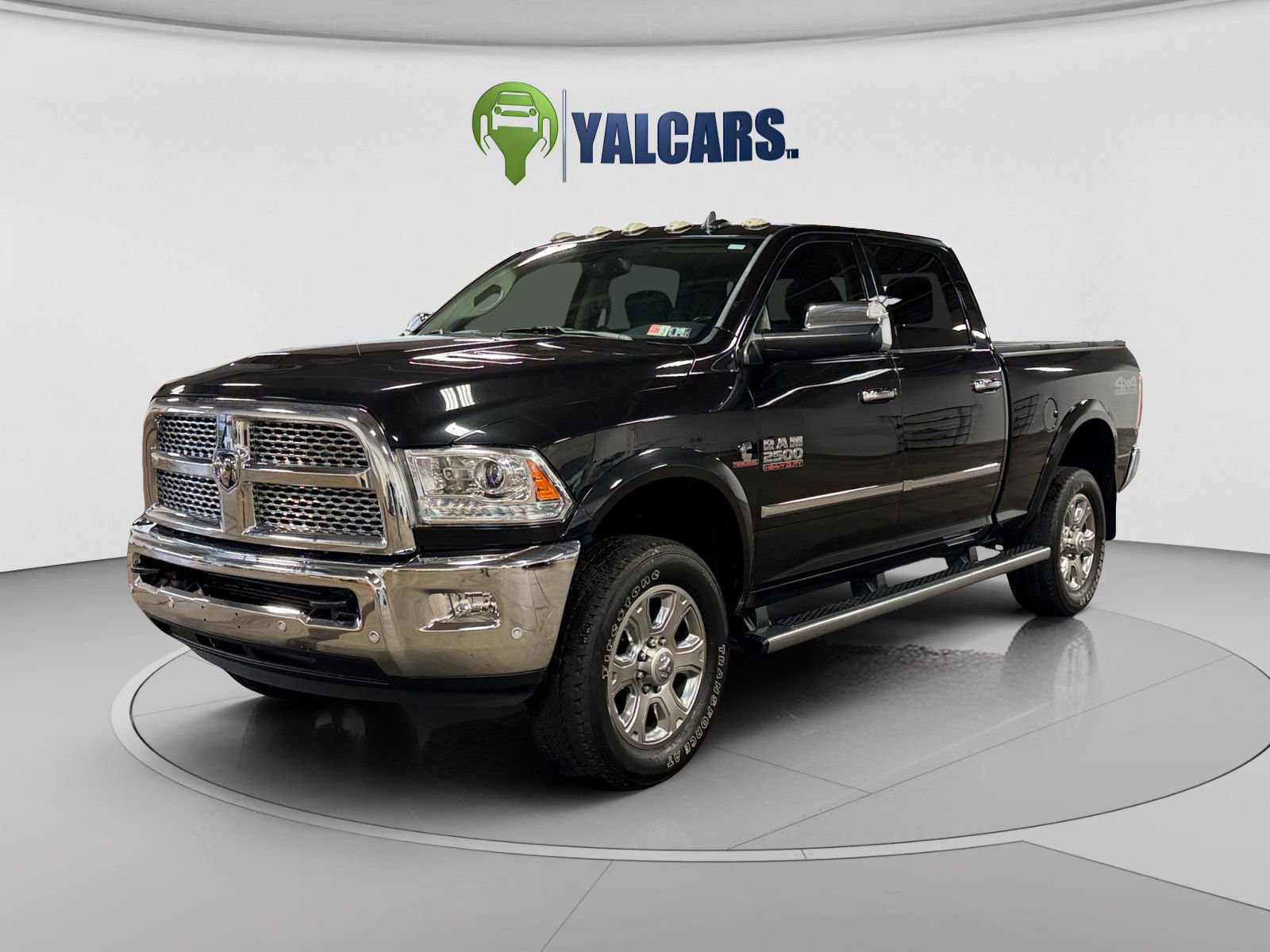 Used 2017 RAM 2500 Laramie AWD/4WD image 1