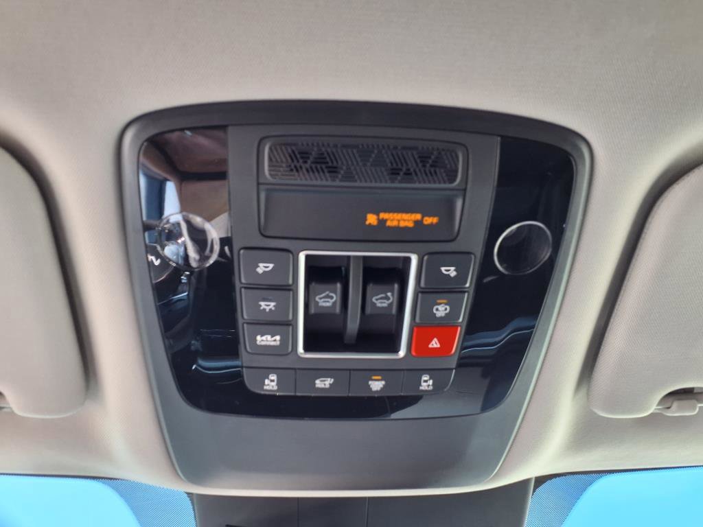 New 2026 Kia Carnival SX image 25