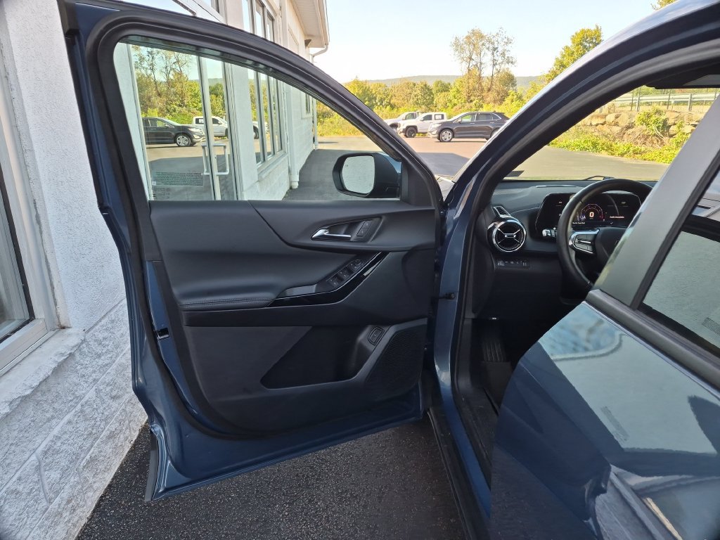 Used 2026 Chevrolet Equinox LT w/ Convenience Package II AWD/4WD image 15