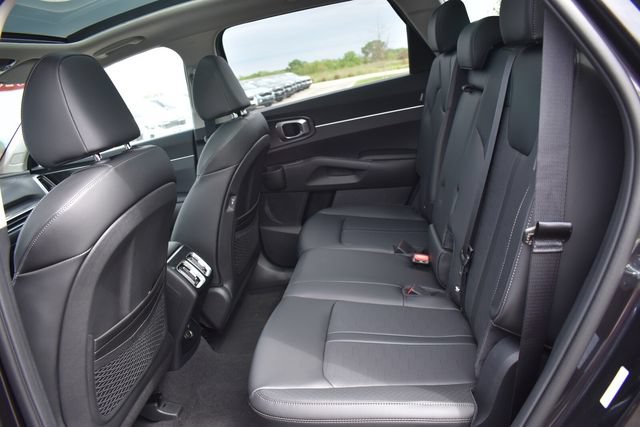 New 2026 Kia Sorento S w/ S Panoramic Sunroof Package AWD/4WD image 19