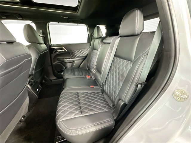 Used 2023 Mitsubishi Outlander SEL Black Edition image 26