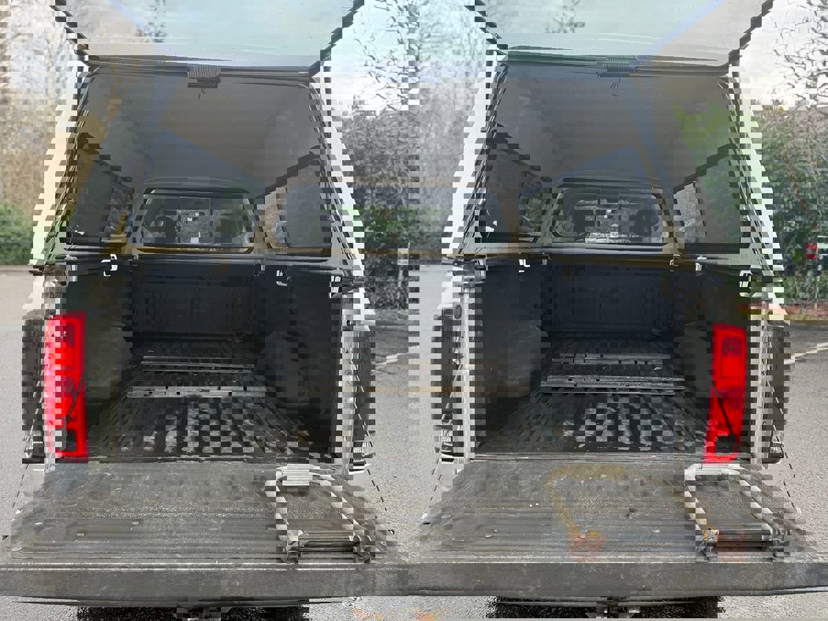 Used 2003 Dodge Ram 3500 Truck SLT image 9