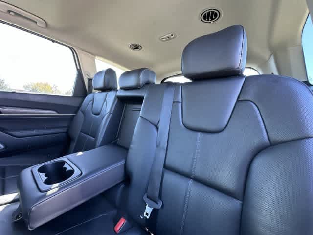 Used 2020 Kia Telluride EX w/ Towing Package AWD/4WD image 18