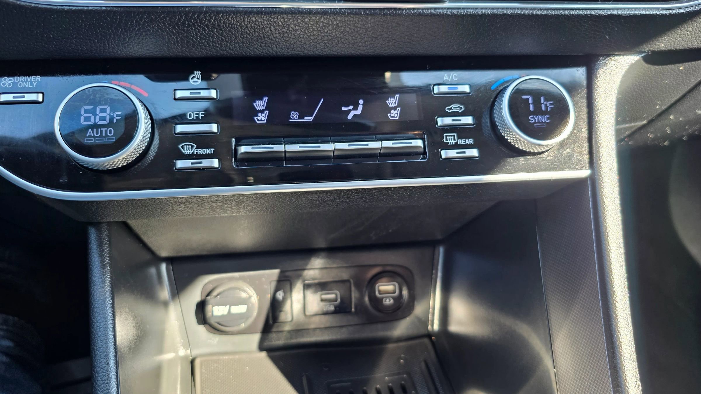 Used 2022 Hyundai Sonata Limited image 22