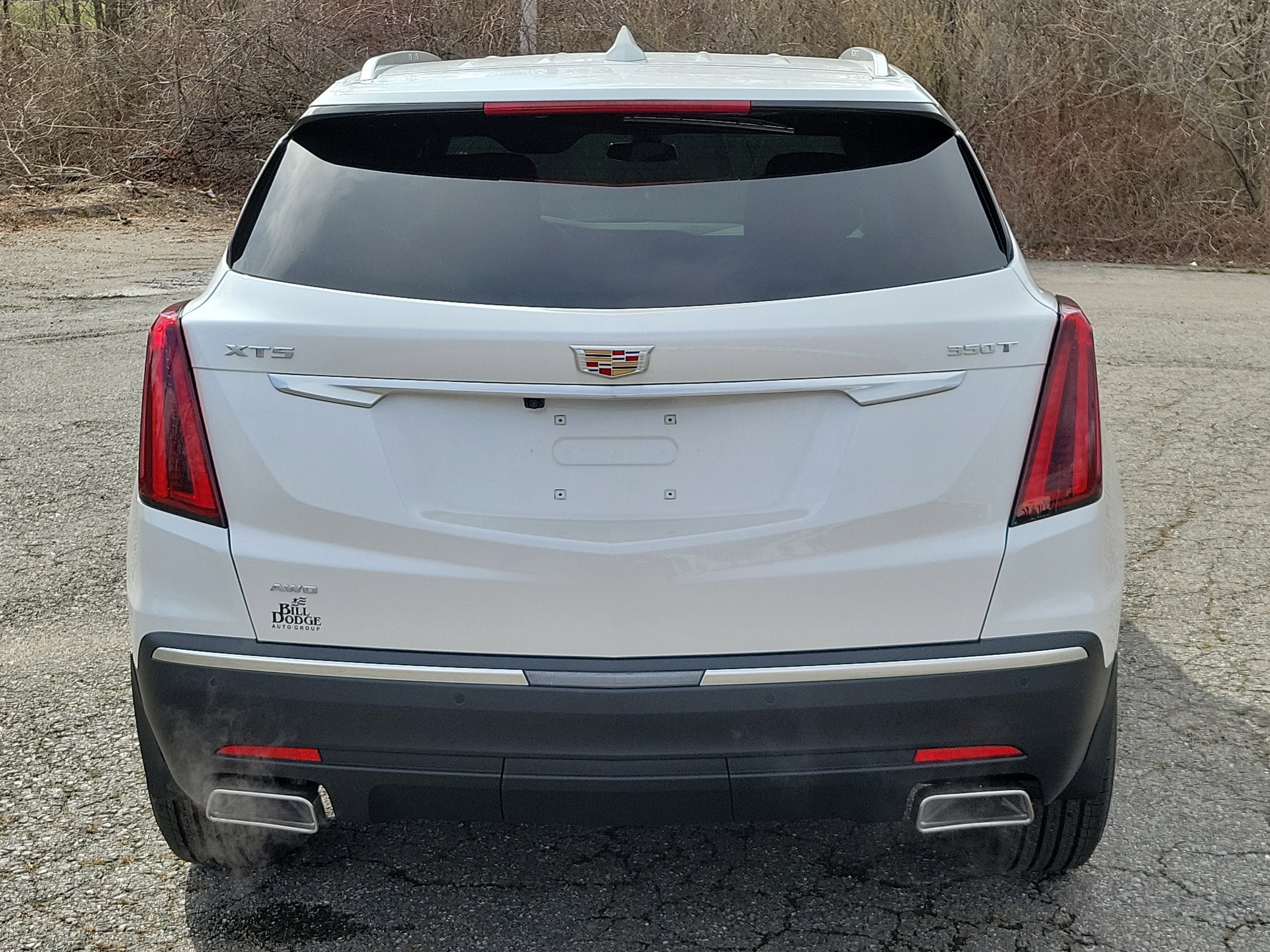 New 2026 Cadillac XT5 Luxury w/ LPO, Floor Liner Package AWD/4WD image 6