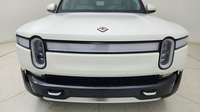 Used 2024 Rivian R1S Adventure AWD/4WD image 8