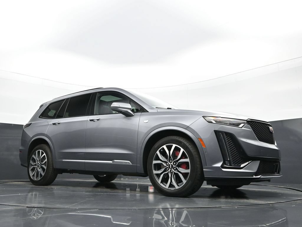 Used 2022 Cadillac XT6 Sport w/ Technology Package AWD/4WD image 54
