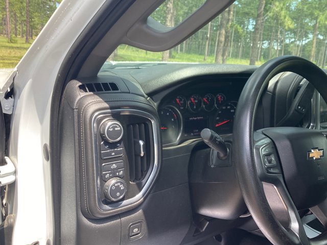 Used 2020 Chevrolet Silverado 2500 LT w/ Z71 Off-Road Package image 12