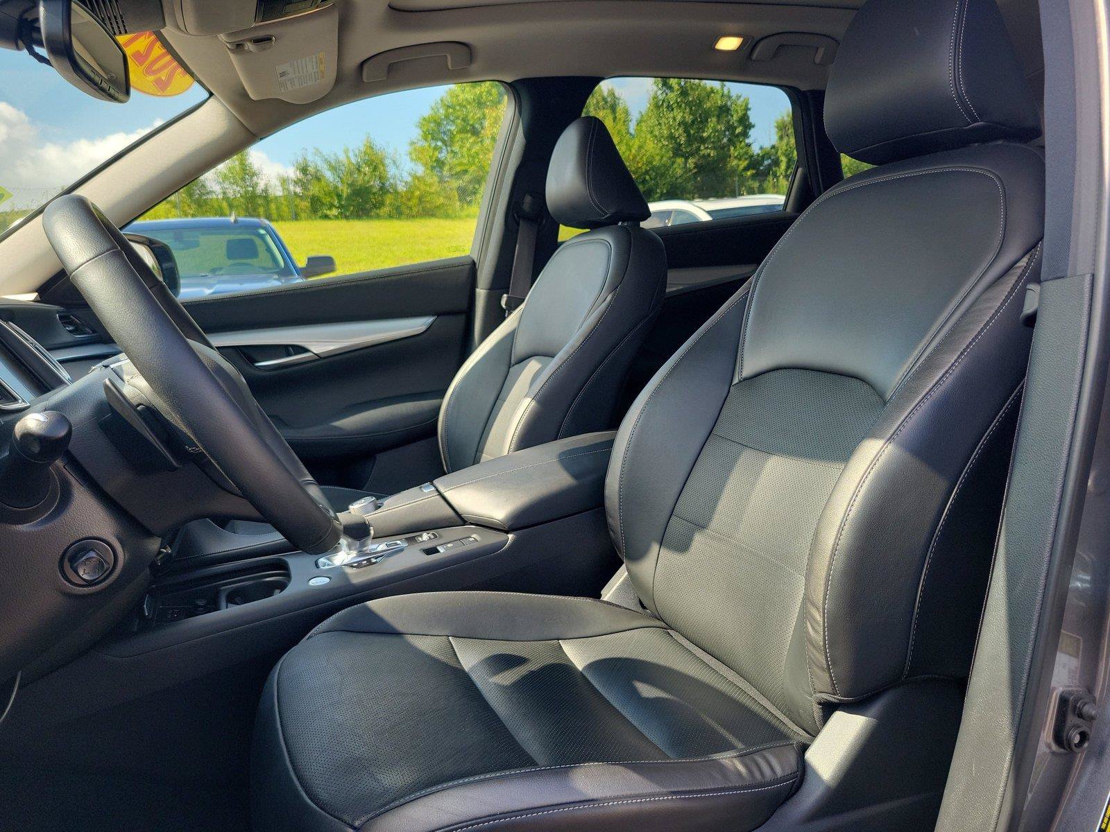 Used 2021 INFINITI QX50 Essential w/ Convenience Package FWD image 18