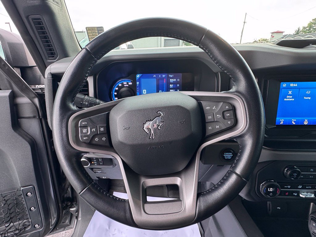 Used 2023 Ford Bronco Black Diamond w/ Sasquatch Package AWD/4WD image 13