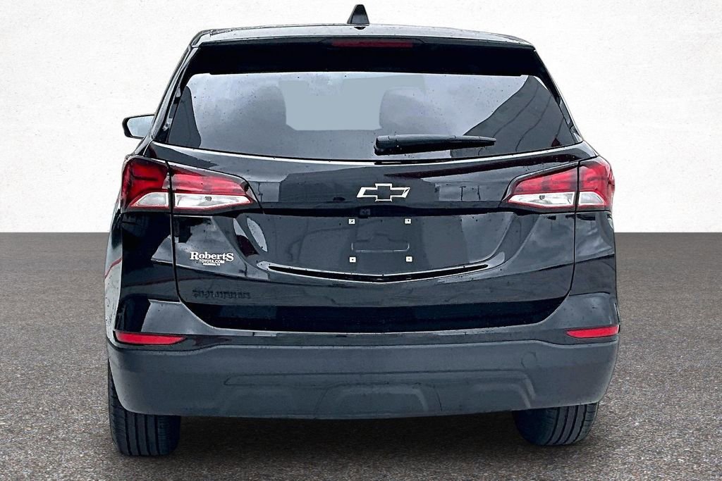 Used 2024 Chevrolet Equinox LS w/ LS Convenience Package image 6