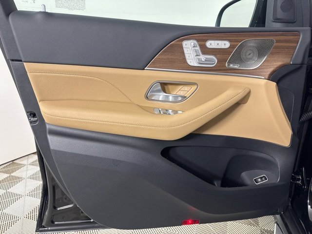 New 2026 Mercedes-Benz GLS 450 4MATIC image 12