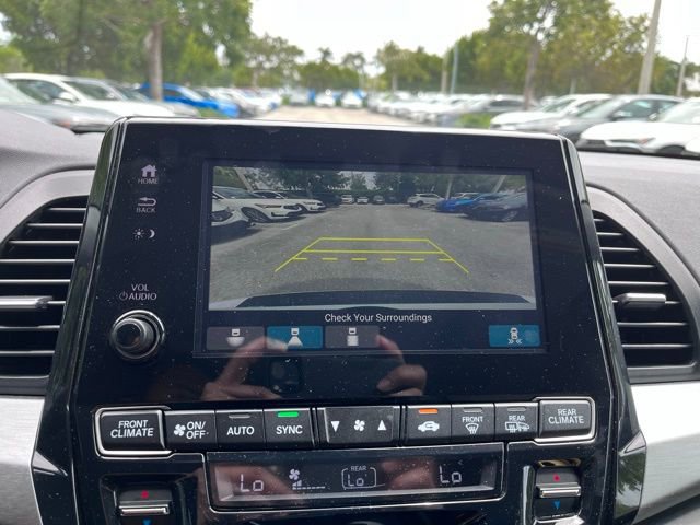 Used 2023 Honda Odyssey EX-L image 11