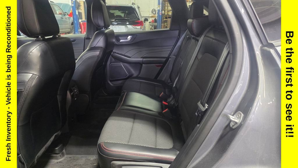 Used 2023 Ford Escape ST-Line Select w/ Tech Pack #2 image 24
