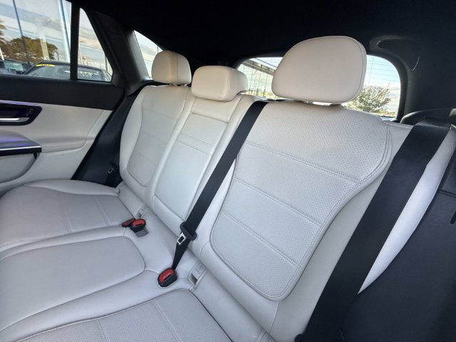 Used 2023 Mercedes-Benz GLC 300 4MATIC image 61