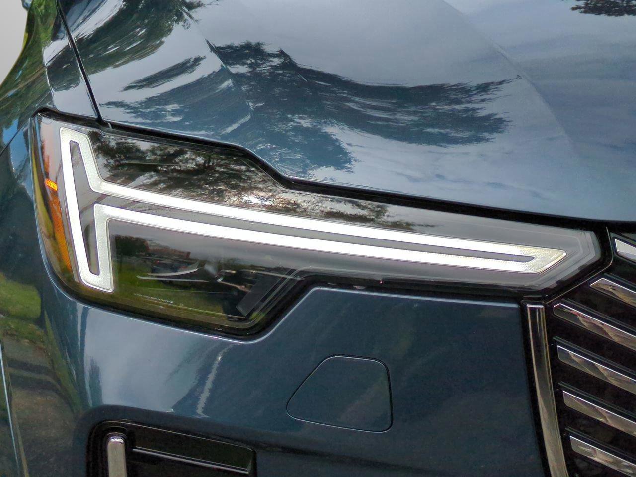 New 2026 Volvo XC90 B6 Ultra w/ Protection Package image 28