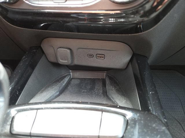 Used 2024 Chevrolet Trax ACTIV w/ Sunroof Package FWD image 20