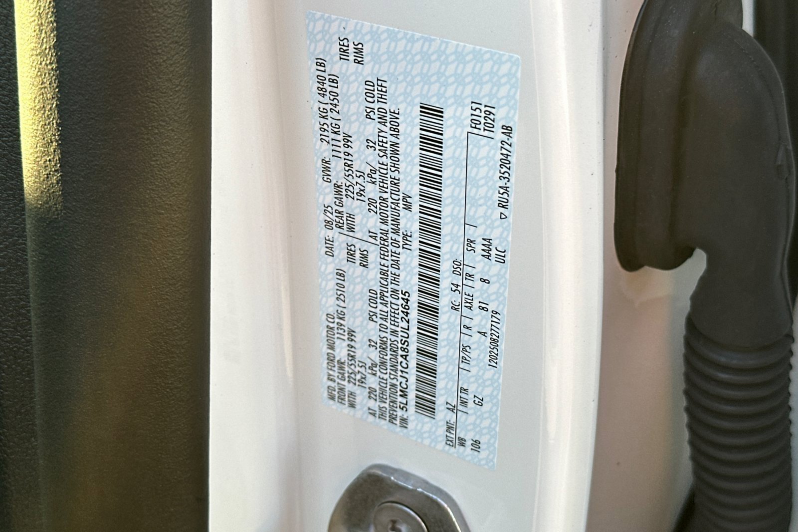 New 2025 Lincoln Corsair FWD w/ Equipment Group 101A image 28