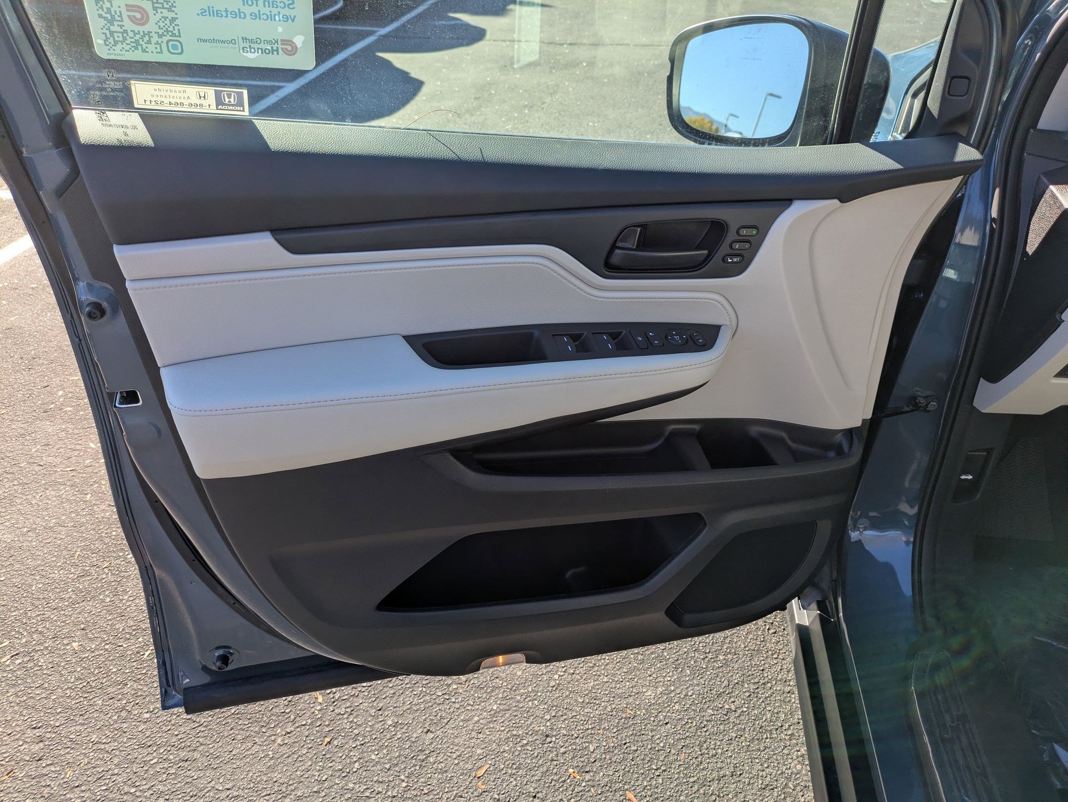 New 2026 Honda Odyssey EX-L image 12