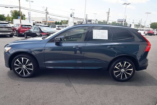 Used 2024 Volvo XC60 B5 Ultimate w/ Protection Package Premier AWD/4WD image 18