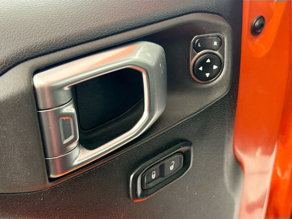 Used 2023 Jeep Wrangler Unlimited Sport w/ Uconnect 4C Nav & Sound Group AWD/4WD image 18