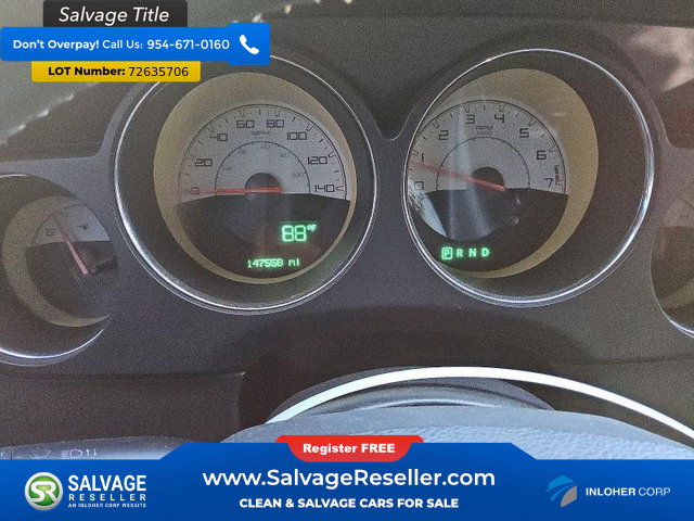 Used 2014 Dodge Challenger SXT RWD image 12