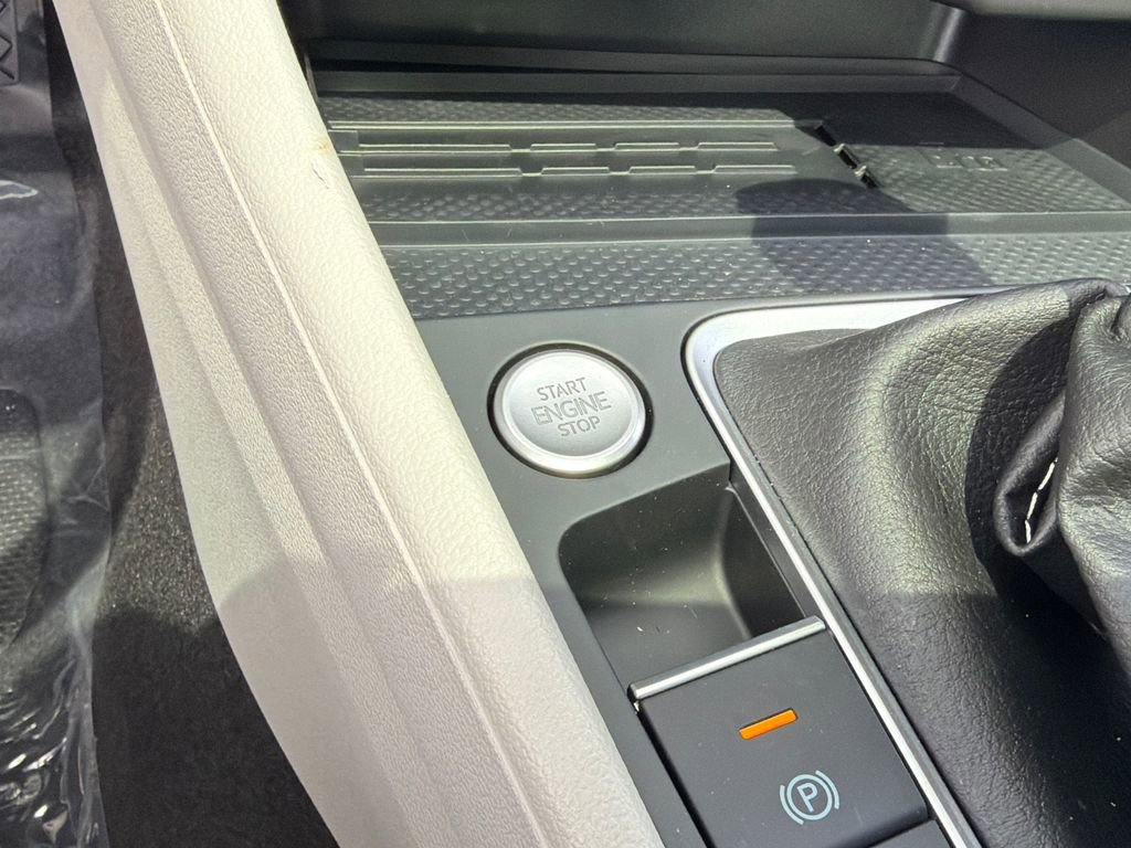 New 2026 Volkswagen Jetta SE FWD image 27